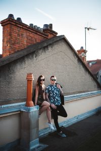 mariage, engagement, couple, seance, toits, lyon, cool, rock, alternatif, tatouage, industriel, graphique, spontané, sur le vif, melanie bultez, photographe