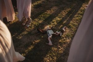 photographe mariage nantes rock folk la baule plage falaise