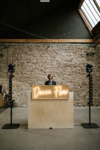 mariage, rock, lyon, usine, industriel, dance police