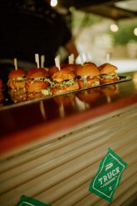 photographe, mariage, provence, cocktail, foodtruck