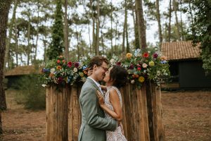 photographe forêt mariage cérémonie slow village pierre et julie films