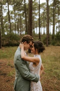 photographe forêt mariage aimedeuxfois slow village pierre et julie films